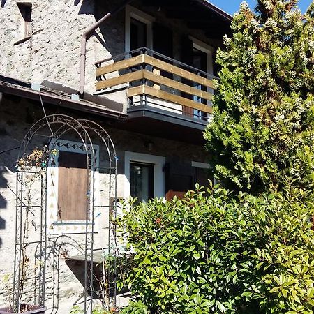 Casa Delle Rose Villa Teglio Exterior photo