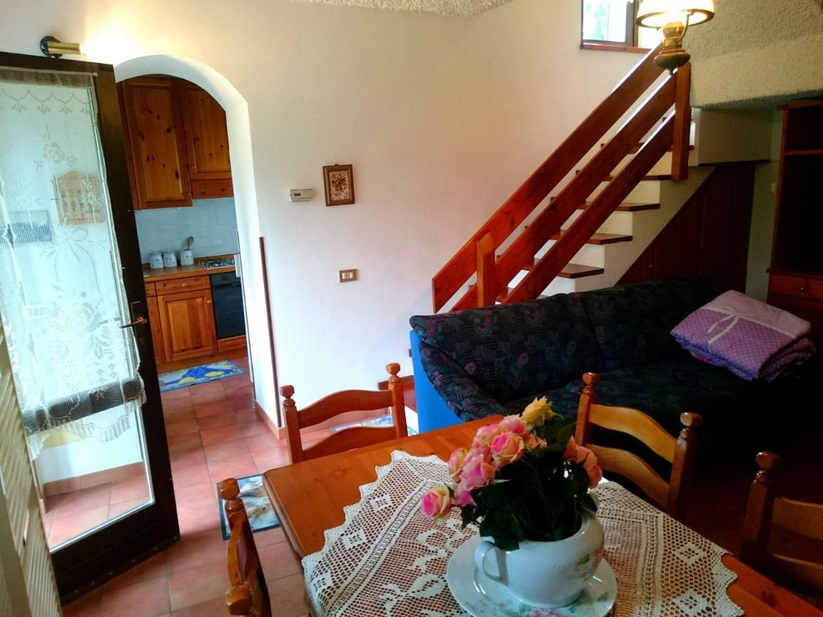Casa Delle Rose Villa Teglio Exterior photo